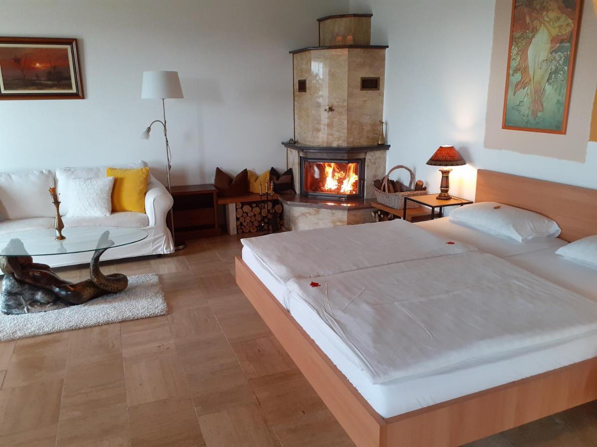 Ferienhaus Apartmanhaz Zalanki Эгер Экстерьер фото